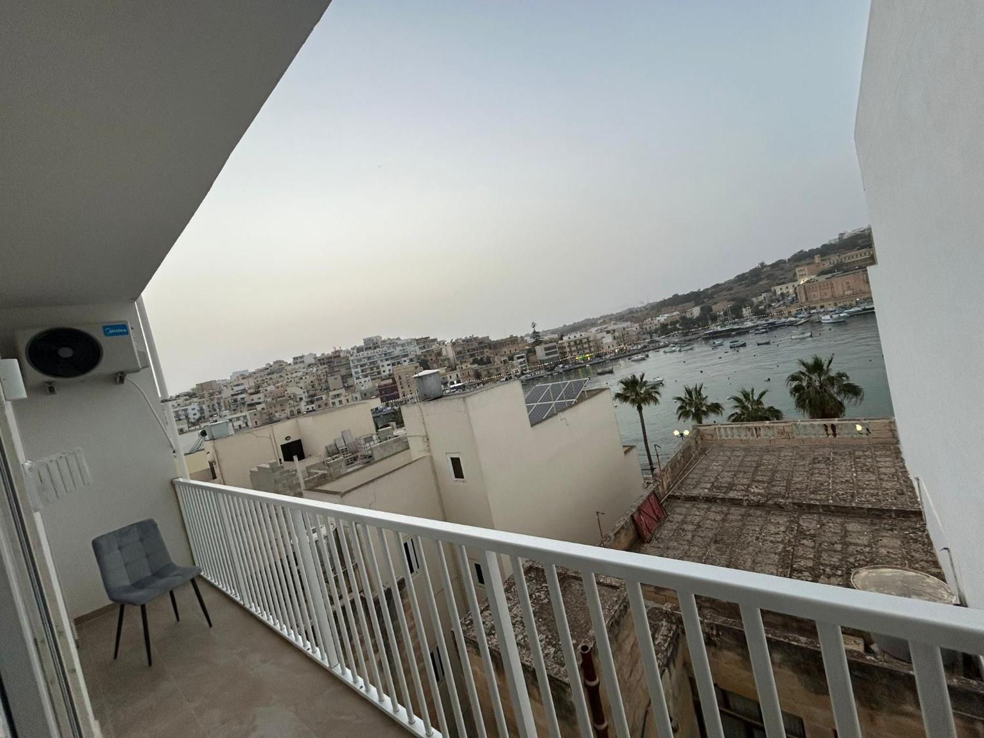 Seaview Setters Studio Apartment Marsaskala Exterior foto